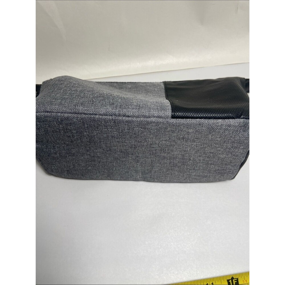 Axe Two-Tone Gray and Black shave Bag - Picture 5 of 8